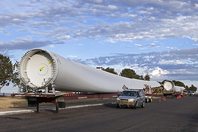 Transporting Wind Turbine Blades, Texas